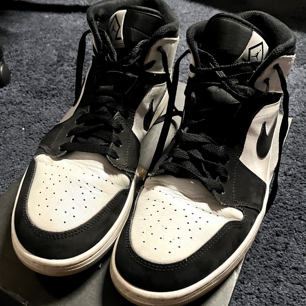 Mid Diamond Jordans SE